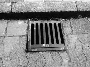 Storm-grate-on-city-street